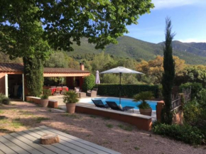 Gite dans le maquis avec piscine privée